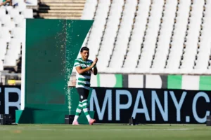 Ricardo Esgaio pode deixar o Sporting: Corinthians observa lateral experiente