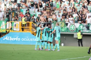 Pedro Gonçalves assume protagonismo e lidera Sporting a goleada sobre o Nacional
