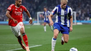 Froholdt brilha no FC Porto e conquista elogios do selecionador dinamarquês