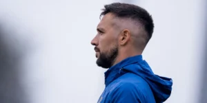 Farioli surpreende e lança jovens antes de Guimarães