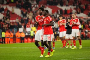Sangue novo, esperança nova: o futuro do Benfica já chegou
