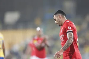 Passou pela Luz e virou caso perdido: críticas demolem ex-Benfica