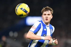 Muralha polaca e sangue novo: o onze explosivo do FC Porto para esmagar o FC Arouca