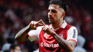 Benfica obrigado a pagar FORTUNA por Zalazar